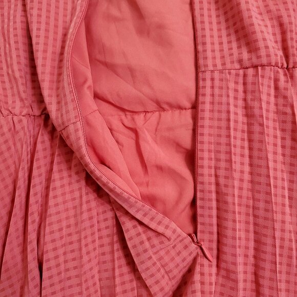 Gal Meets Glam Women Angelica Pleated Midi Dress 14 Pink Faux Wrap Shoulder Ties - Picture 10 of 11